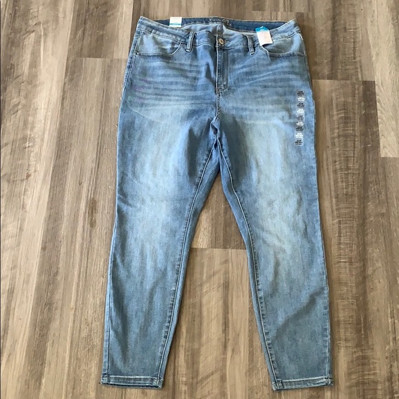 Blue jeans - Picture 1 of 1